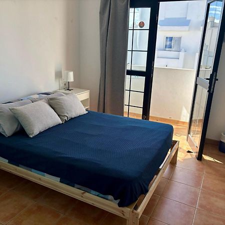 La Fresa Hostel Corralejo Bagian luar foto