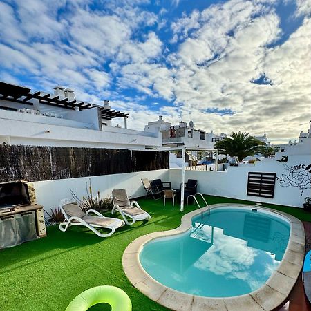 La Fresa Hostel Corralejo Bagian luar foto