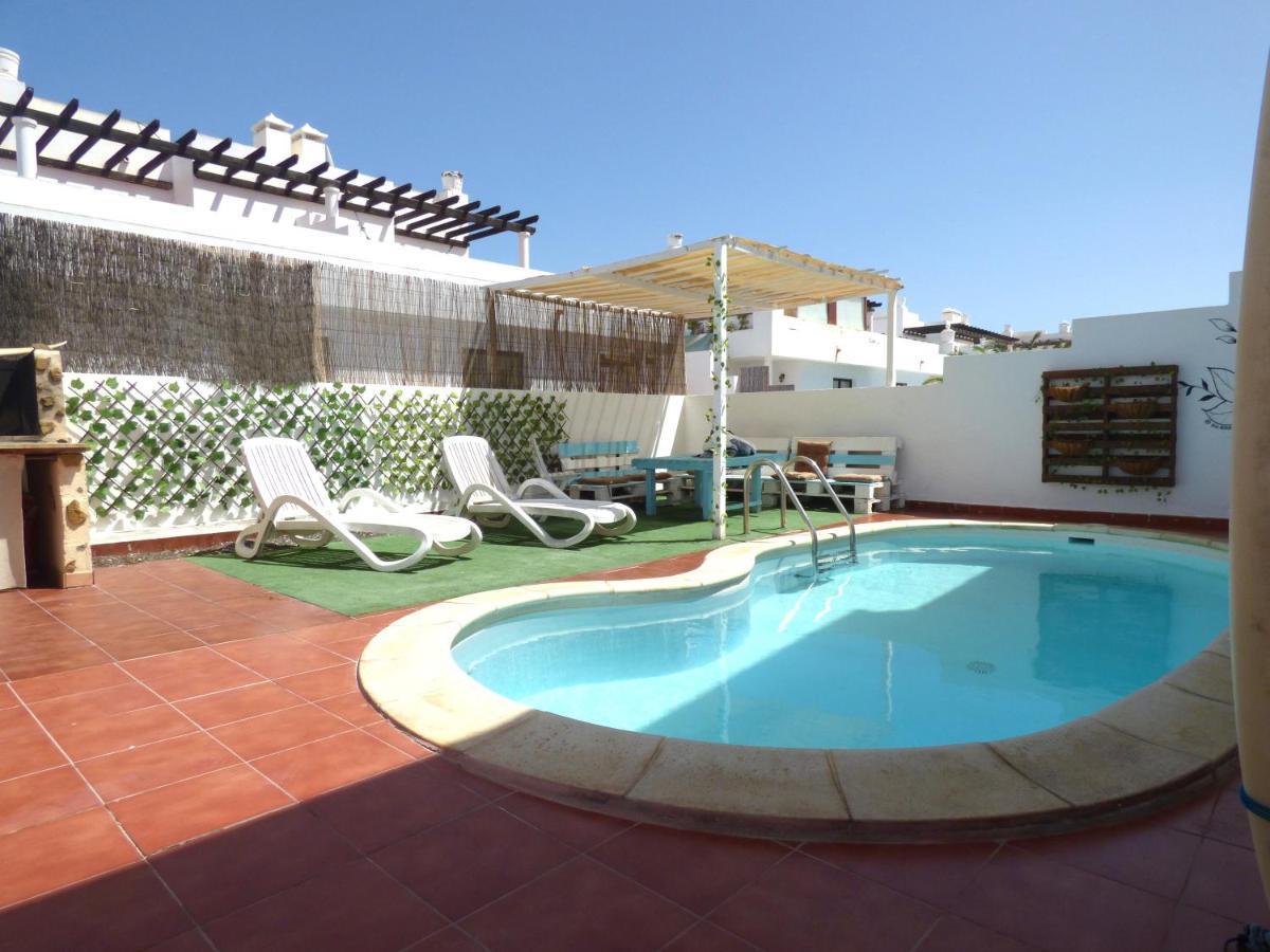 La Fresa Hostel Corralejo Bagian luar foto