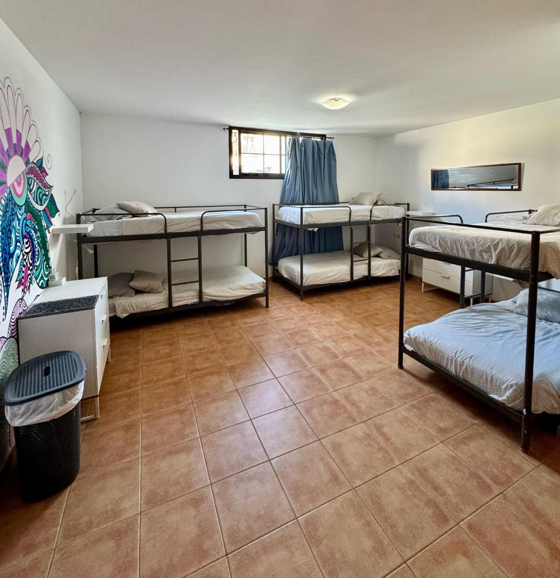 La Fresa Hostel Corralejo Bagian luar foto