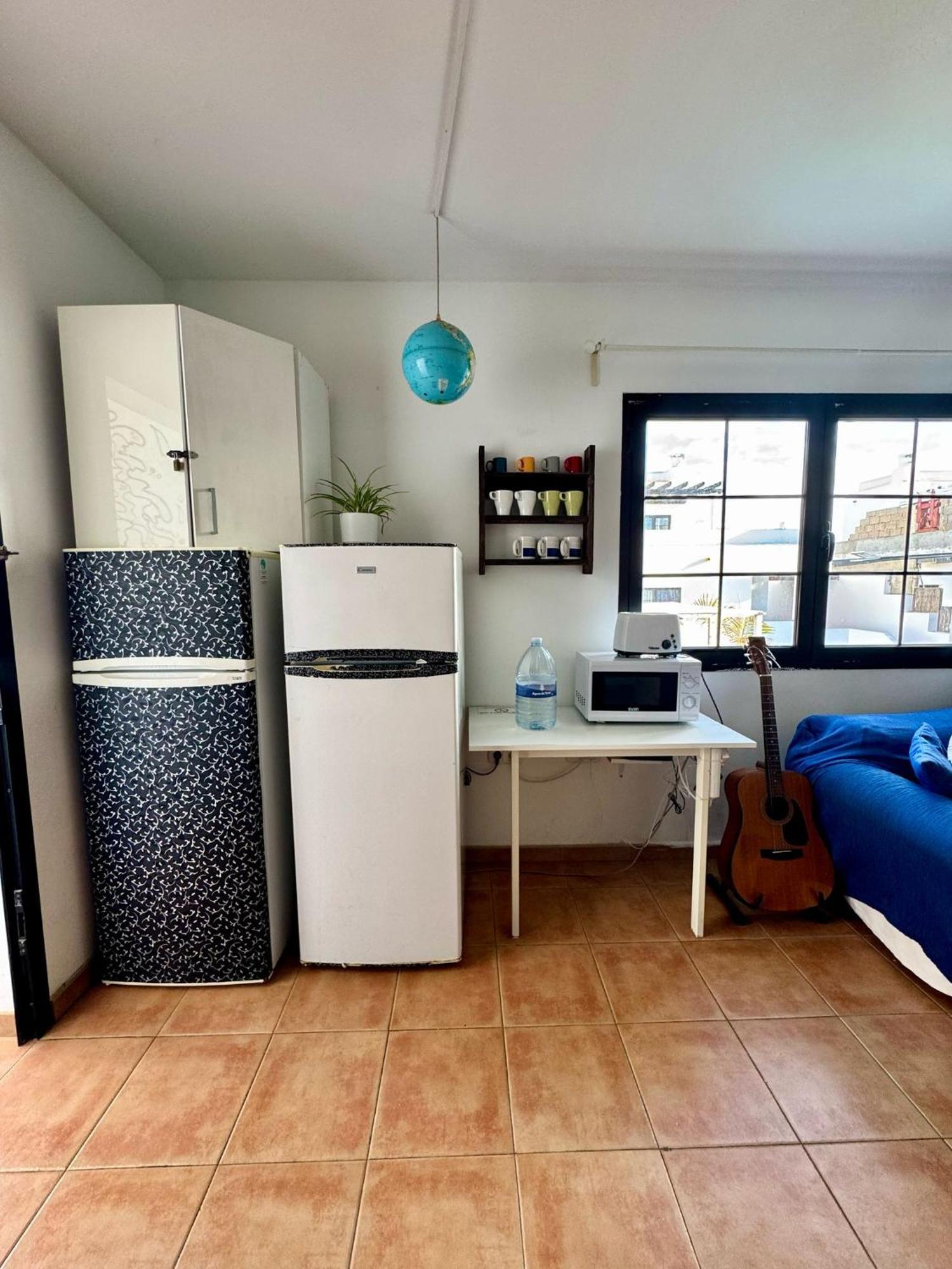 La Fresa Hostel Corralejo Bagian luar foto